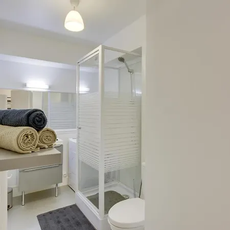 Apartment Chic Avec Parking Au Centre-ville