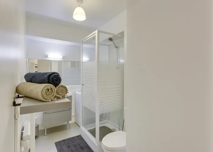 Apartman Chic Avec Parking Au Centre-ville