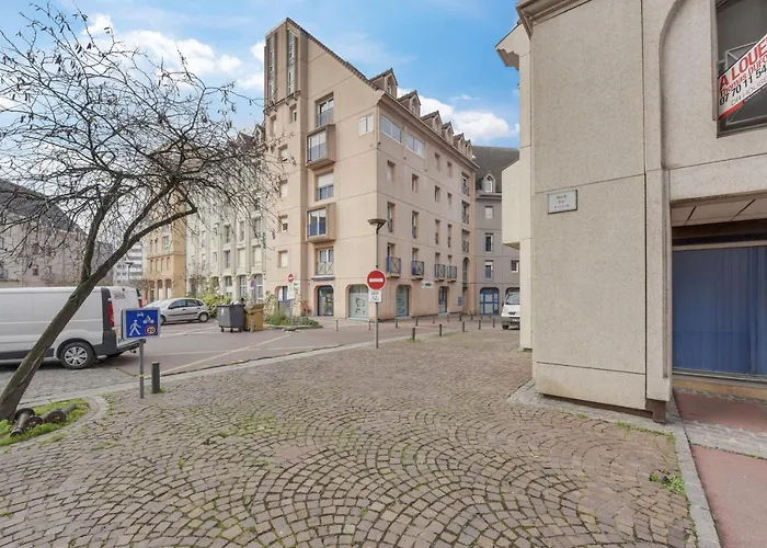 Chic Avec Parking Au Centre-ville Apartment *